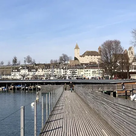 Ferienwohnung Rapperswil Dom wakacyjny Rapperswil-Jona