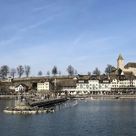 Dom wakacyjny Ferienwohnung Rapperswil